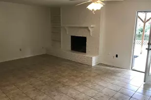 3001 Fairfax Dr, Tyler, TX 75701 - Photo 5