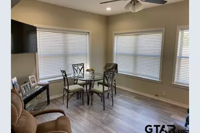 308 N Douglas, Bogata, TX 75417 - Photo 7