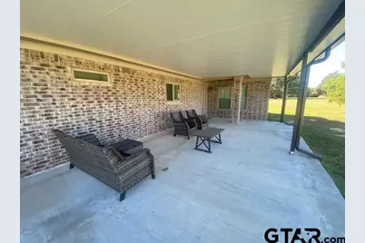 308 N Douglas, Bogata, TX 75417 - Photo 17