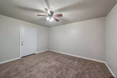 114 S Hearon Dr, Whitehouse, TX 75791 - Photo 13