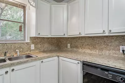 114 S Hearon Dr, Whitehouse, TX 75791 - Photo 11