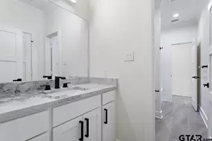 10725 Red Bud Pl, Whitehouse, TX 75791 - Photo 25