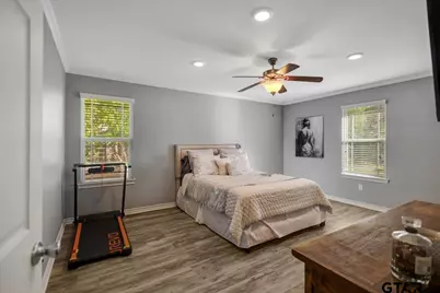 300 N Evenside St, Henderson, TX 75654 - Photo 17