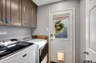 300 N Evenside St, Henderson, TX 75654 - Photo 13