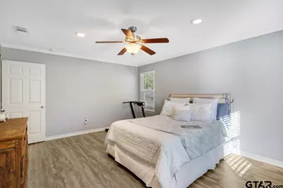 300 N Evenside St, Henderson, TX 75654 - Photo 19