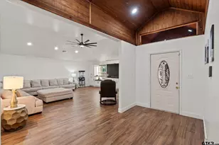 70 Prosperity Dr, Pittsburg, TX 75686 - Photo 13