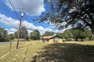 18415 County Rd 2195, Whitehouse, TX 75791 - Photo 13
