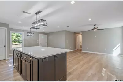 9360 County Road 3407, Chandler, TX 75758 - Photo 9