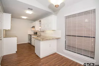 5917 Hollytree, Tyler, TX 75703 - Photo 7