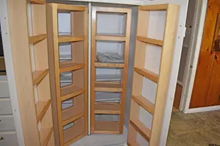 209 Ludolph St, Palestine, TX 75803 - Photo 11