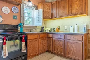 21881 Barron Rd, Chandler, TX 75758 - Photo 13