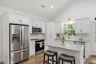 210 Pr 5808, Grand Saline, TX 75140 - Photo 11