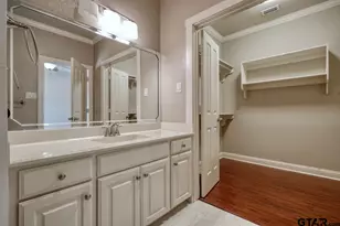 102 Timber Creek Court, Lindale, TX 75771 - Photo 9