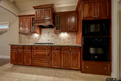 102 Timber Creek Ct, Lindale, TX 75771 - Photo 17