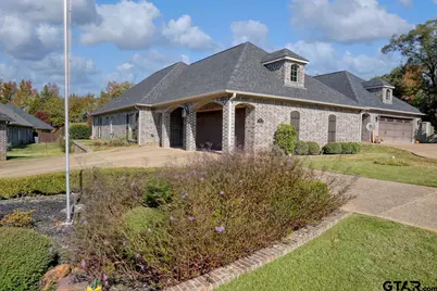 102 Timber Creek Ct, Lindale, TX 75771 - Photo 1