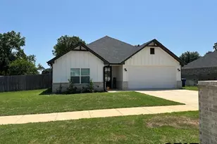 807 Jack Brown, Whitehouse, TX 75791 - Photo 1