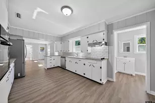 203 W Jordan, Grand Saline, TX 75140 - Photo 15