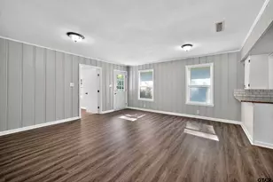 203 W Jordan, Grand Saline, TX 75140 - Photo 13