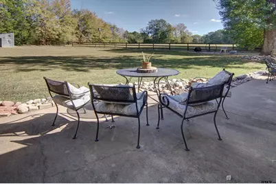 810 Jeanell, Quitman, TX 75783 - Photo 33