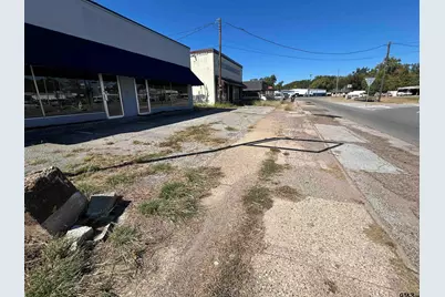 121 S Glenwood Blvd, Tyler, TX 75702 - Photo 11