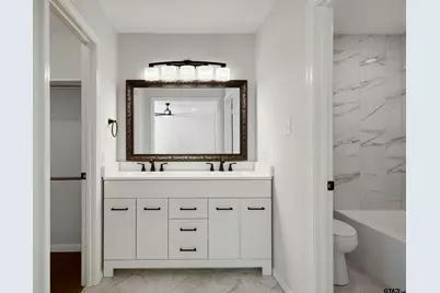 1611 Shady Creek Circle, Henderson, TX 75652 - Photo 33