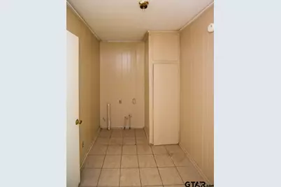 109 Olive Street, Mt Vernon, TX 75457 - Photo 21