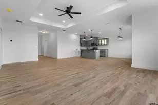 16513 Crossing Cir, Lindale, TX 75771 - Photo 13