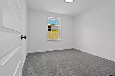 16513 Crossing Circle, Lindale, TX 75771 - Photo 31