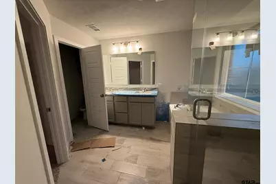 648 Prince Lane, Tyler, TX 75704 - Photo 5