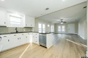 515 N Newsom, Mineola, TX 75773 - Photo 13