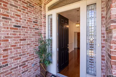 1149 Garden Park, Tyler, TX 75703 - Photo 3
