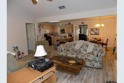 111 Laurel Lane, Holly Lake Ranch, TX 75765 - Photo 21