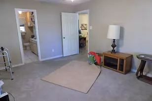 111 Laurel Ln, Holly Lake Ranch, TX 75765 - Photo 25