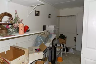 111 Laurel Ln, Holly Lake Ranch, TX 75765 - Photo 39