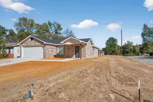 926 S Academy Ave, Tyler, TX 75701 - Photo 3