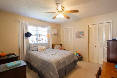 6001 Huntington Dr, Tyler, TX 75703 - Photo 11