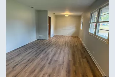 301 Ridgecrest, Tyler, TX 75701 - Photo 11