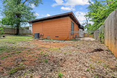 1118 S Fleishel Avenue, Tyler, TX 75701 - Photo 7