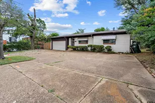 1118 S Fleishel Ave, Tyler, TX 75701 - Photo 3