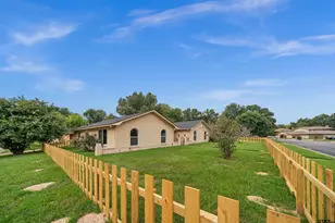 4715 Edinburgh, Tyler, TX 75703 - Photo 3