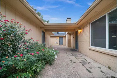 4715 Edinburgh, Tyler, TX 75703 - Photo 33