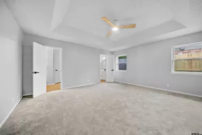 4715 Edinburgh, Tyler, TX 75703 - Photo 17