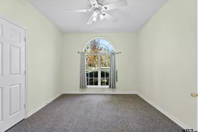 12900 Winding Oak, Lindale, TX 75771 - Photo 17