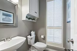 4008 Pinecreek Dr, Tyler, TX 75707 - Photo 29