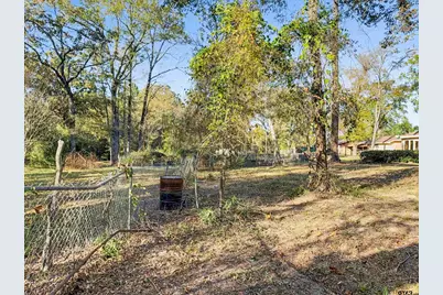 749 Francis St, Hawkins, TX 75765 - Photo 7