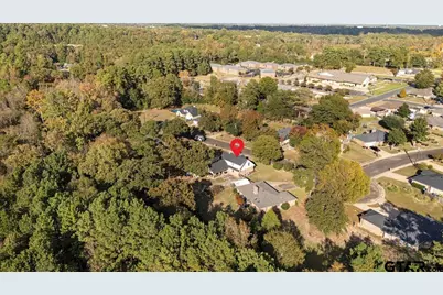 1701 Edgebrook St, Henderson, TX 75652 - Photo 33