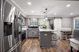 1701 Edgebrook St, Henderson, TX 75652 - Photo 7