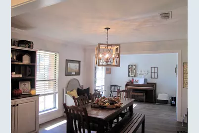 717 Meadow Creek Drive, Tyler, TX 75703 - Photo 7