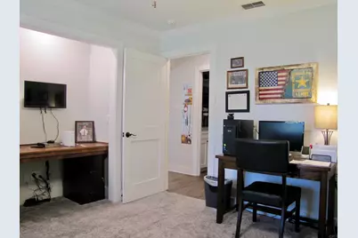 717 Meadow Creek Drive, Tyler, TX 75703 - Photo 25