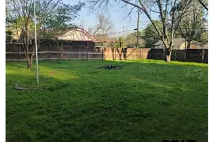 504 N Newsom, Mineola, TX 75773 - Photo 3